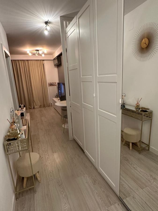 Boutique Apartment Bucharest Exterior photo