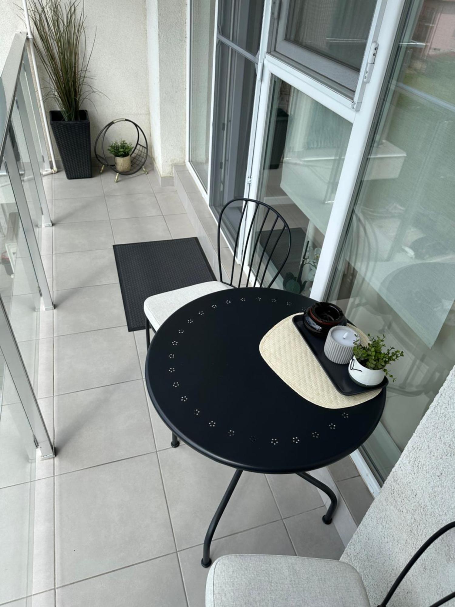 Boutique Apartment Bucharest Exterior photo